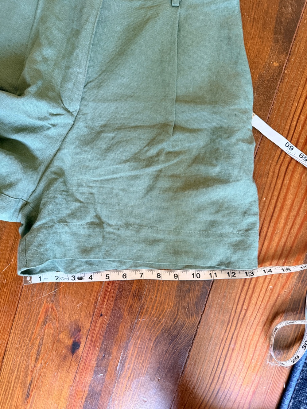 ABLE Esme Linen / Cotton High Waist Shorts - Green - Size 6 - Picture 9 of 12